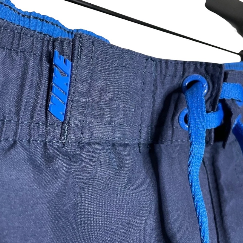 Nike swoosh athletic shorts - Picture 8 of 9